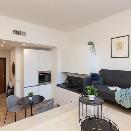 I Host Apartment - Val Strona 밀라노 외부 사진