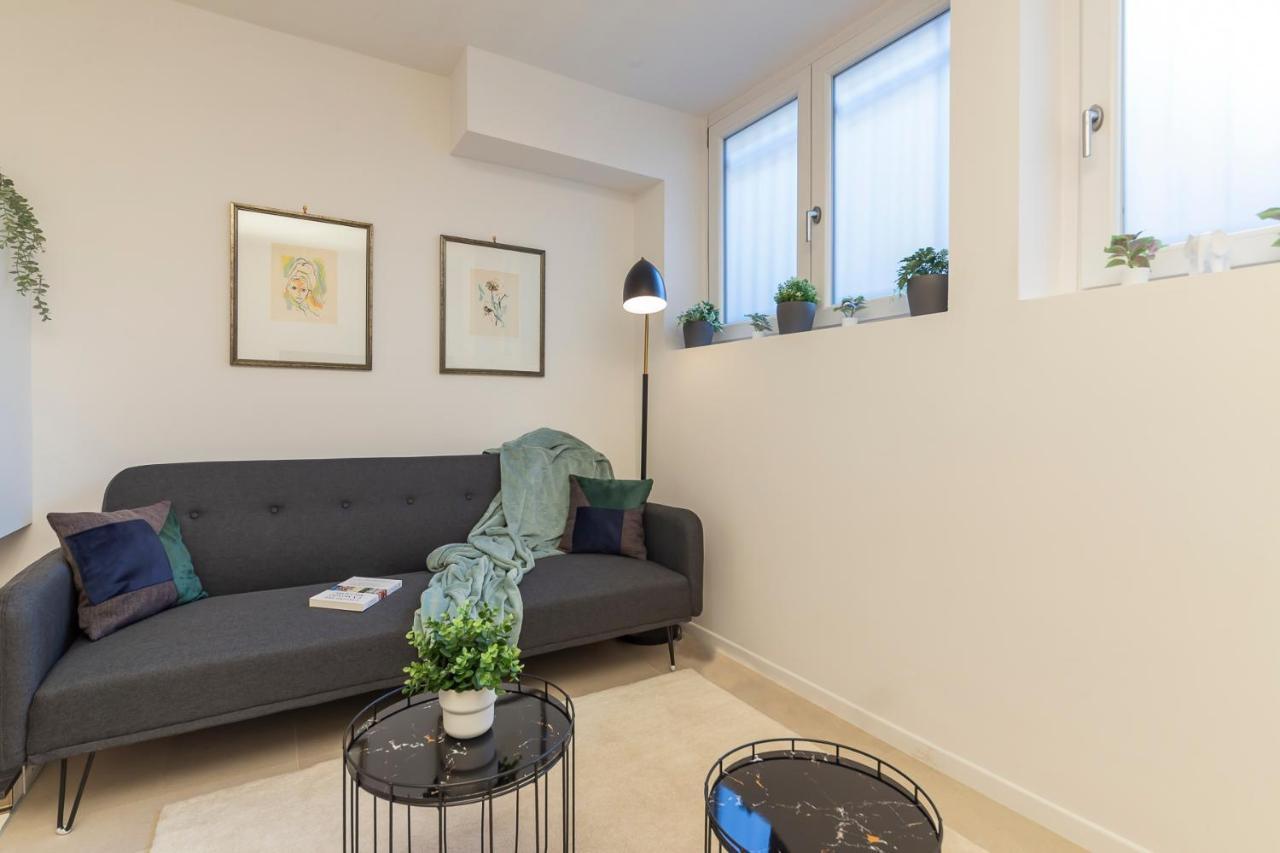 I Host Apartment - Val Strona 밀라노 외부 사진